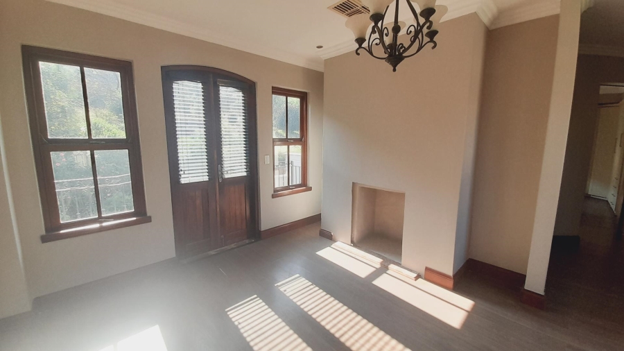 4 Bedroom Property for Sale in Estate D Afrique North West